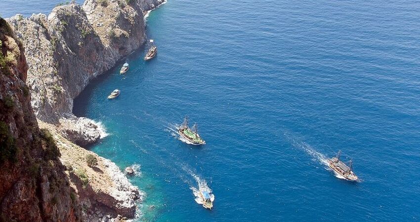 Pirate Boat Tour in Alanya